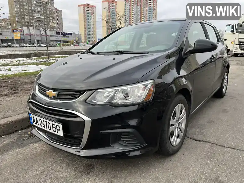 Хетчбек Chevrolet Sonic 2020 1.36 л. Автомат обл. Київська, Київ - Фото 1/15