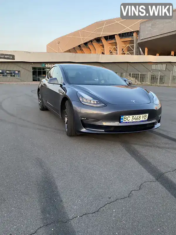 Седан Tesla Model 3 2019 null_content л. Автомат обл. Львівська, Львів - Фото 1/18