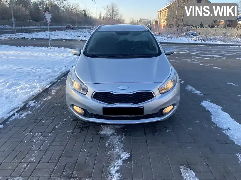 Універсал Kia Ceed 2013 1.6 л. Автомат обл. Київська, Київ - Фото 1/21