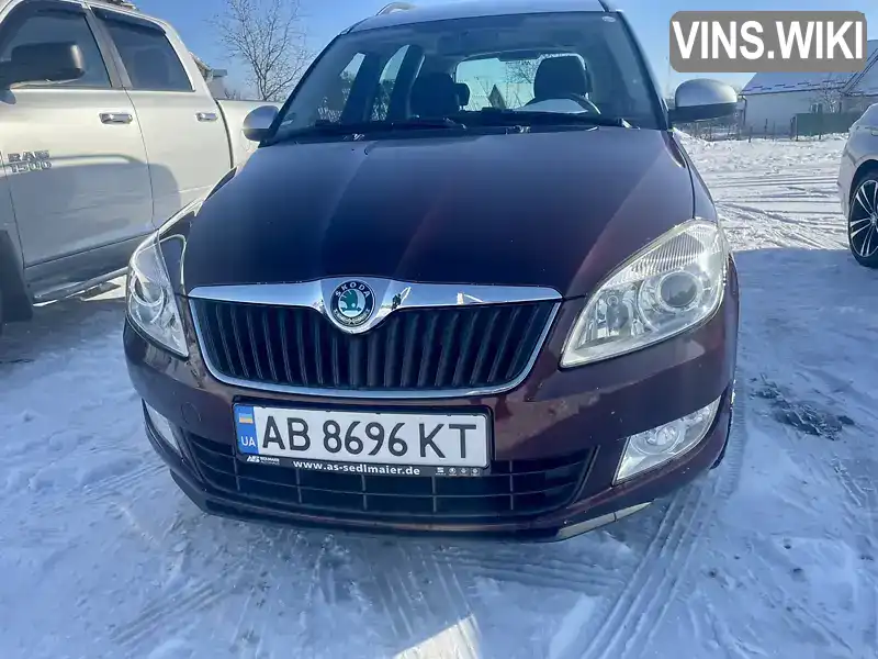 Микровэн Skoda Roomster 2012 1.2 л. Автомат обл. Винницкая, Калиновка - Фото 1/21