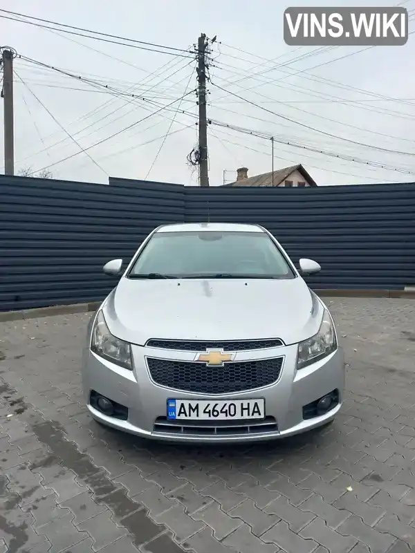 Хетчбек Chevrolet Cruze 2012 2 л. Автомат обл. Житомирська, Житомир - Фото 1/9