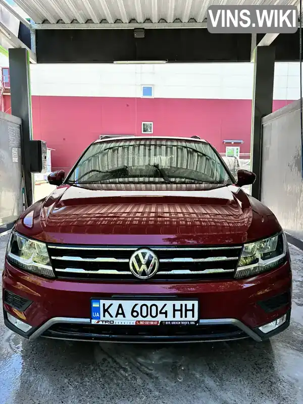 Позашляховик / Кросовер Volkswagen Tiguan 2018 1.98 л. Автомат обл. Київська, Київ - Фото 1/5