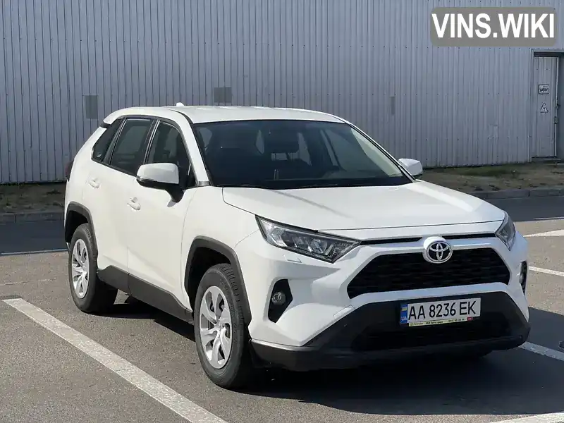 Позашляховик / Кросовер Toyota RAV4 2019 1.99 л. Ручна / Механіка обл. Полтавська, Полтава - Фото 1/21