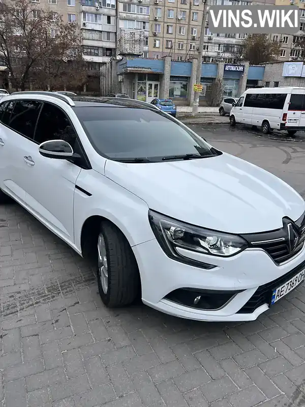 VF1RFB00458675245 Renault Megane 2017 Універсал  Фото 1