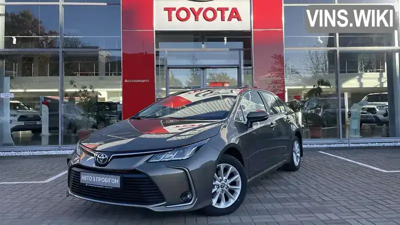 Седан Toyota Corolla 2022 1.6 л. Автомат обл. Волинська, Луцьк - Фото 1/16