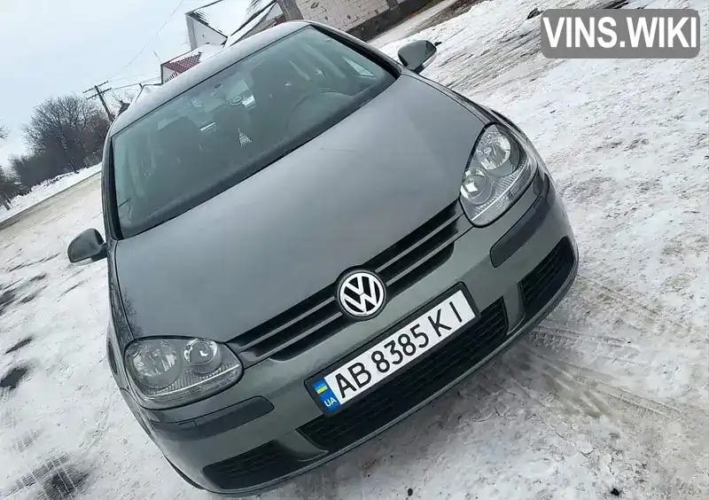 Хетчбек Volkswagen Golf 2005 1.6 л. Ручна / Механіка обл. Вінницька, Бершадь - Фото 1/8