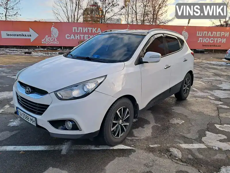 Внедорожник / Кроссовер Hyundai ix35 2012 2 л. Автомат обл. Киевская, Киев - Фото 1/21