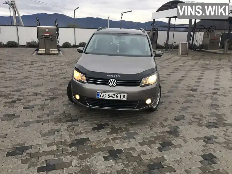 Минивэн Volkswagen Touran 2010 1.39 л. Автомат обл. Закарпатская, Хуст - Фото 1/11