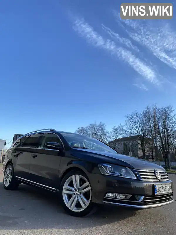 Универсал Volkswagen Passat 2014 1.97 л. Ручная / Механика обл. Львовская, Львов - Фото 1/17