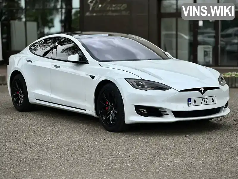 Ліфтбек Tesla Model S 2017 null_content л. Автомат обл. Чернівецька, Чернівці - Фото 1/15