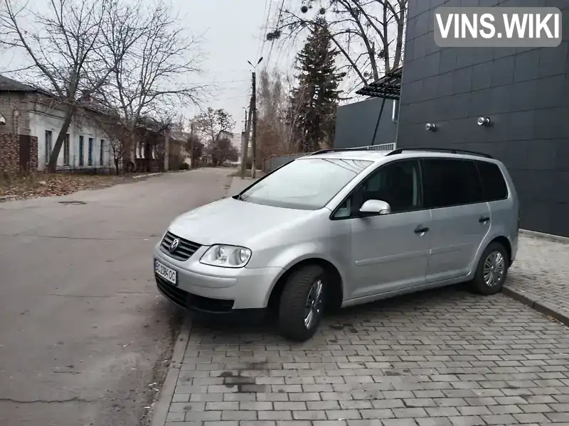 Мінівен Volkswagen Touran 2005 1.6 л. Ручна / Механіка обл. Донецька, Слов'янськ - Фото 1/15