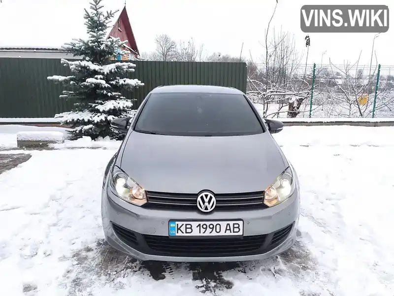 Хэтчбек Volkswagen Golf 2009 2 л. Ручная / Механика обл. Винницкая, Винница - Фото 1/21