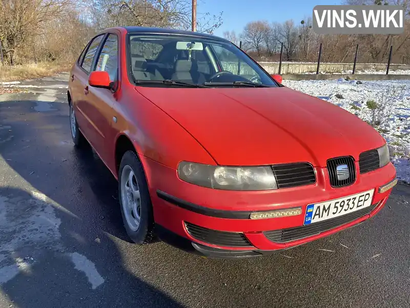 Хетчбек SEAT Leon 2001 1.4 л. Ручна / Механіка обл. Житомирська, Звягель - Фото 1/21