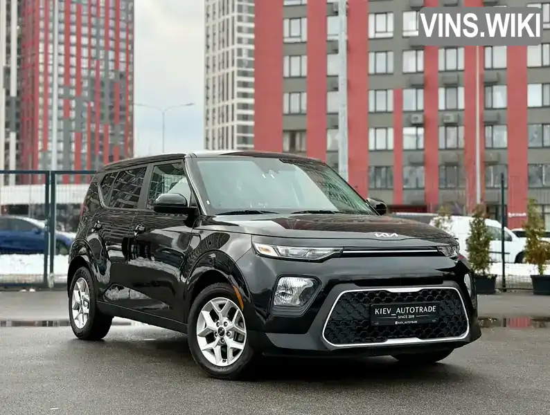 Внедорожник / Кроссовер Kia Soul 2021 2 л. Автомат обл. Киевская, Киев - Фото 1/21