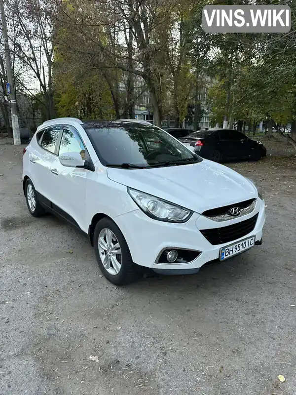 Внедорожник / Кроссовер Hyundai ix35 2011 2 л. Автомат обл. Одесская, Одесса - Фото 1/21