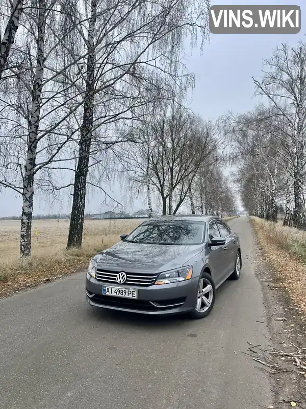 Седан Volkswagen Passat 2014 1.8 л. Автомат обл. Киевская, Киев - Фото 1/12