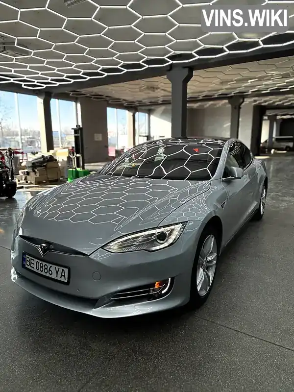 Ліфтбек Tesla Model S 2016 null_content л. обл. Київська, Київ - Фото 1/19