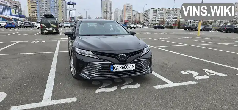 Седан Toyota Camry 2020 2.49 л. Автомат обл. Київська, Київ - Фото 1/8