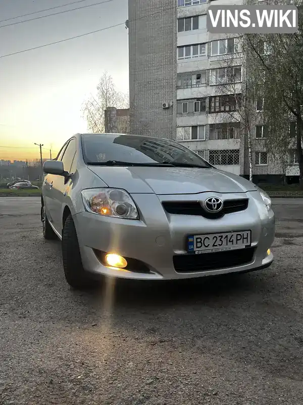 Хетчбек Toyota Auris 2007 1.6 л. Ручна / Механіка обл. Львівська, Львів - Фото 1/21