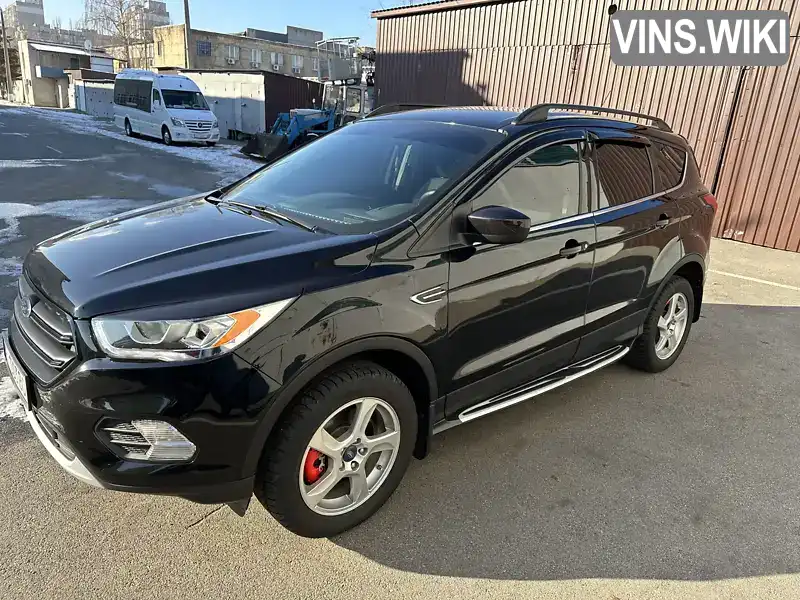 Внедорожник / Кроссовер Ford Escape 2019 2 л. Автомат обл. Киевская, Киев - Фото 1/21