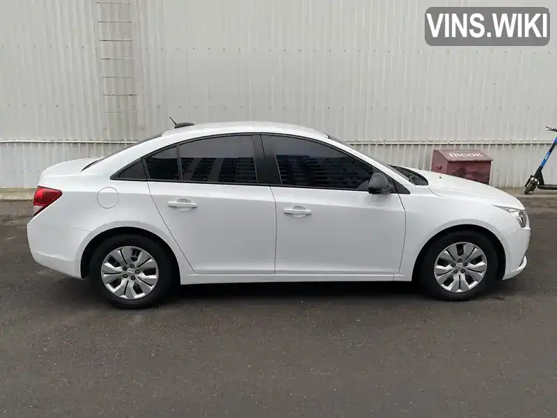 Седан Chevrolet Cruze 2015 1.8 л. Автомат обл. Волынская, Луцк - Фото 1/19