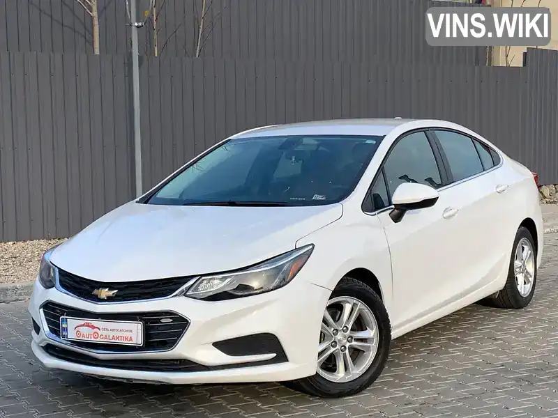 Седан Chevrolet Cruze 2018 1.4 л. Автомат обл. Одеська, Одеса - Фото 1/21