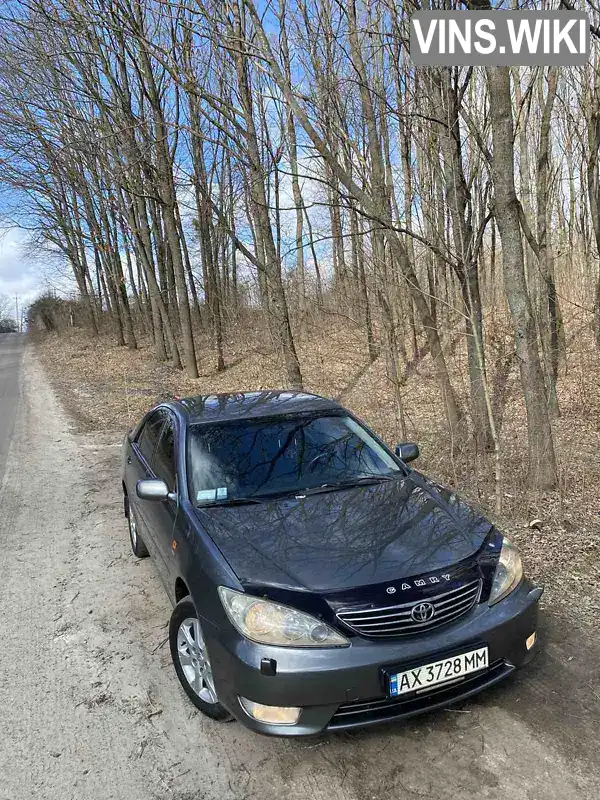 Седан Toyota Camry 2005 2.4 л. Ручна / Механіка обл. Харківська, Люботин - Фото 1/21