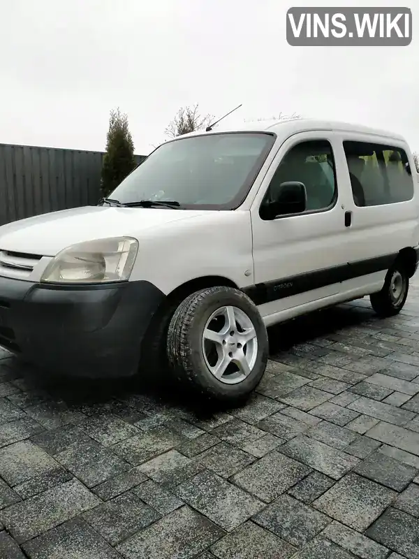 Мінівен Citroen Berlingo 2002 2 л. Ручна / Механіка обл. Рівненська, Костопіль - Фото 1/15