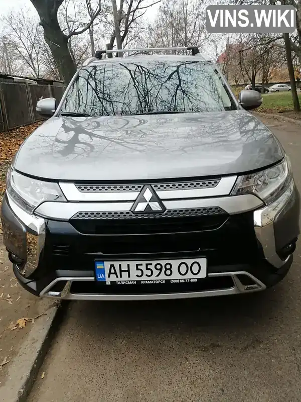 Позашляховик / Кросовер Mitsubishi Outlander 2021 2 л. Варіатор обл. Одеська, Одеса - Фото 1/21