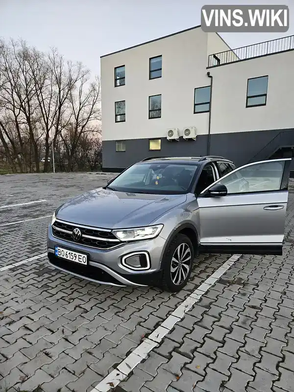 Позашляховик / Кросовер Volkswagen T-Roc 2023 1.4 л. Автомат обл. Хмельницька, Хмельницький - Фото 1/15