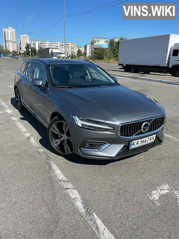 Универсал Volvo V60 2019 1.97 л. Ручная / Механика обл. Киевская, Киев - Фото 1/21