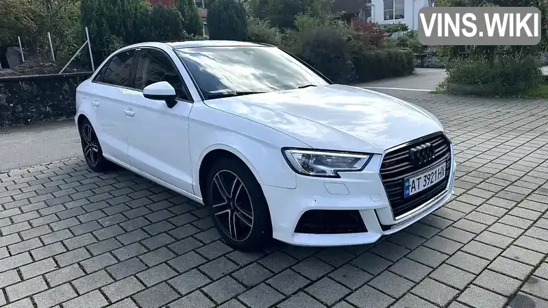 Седан Audi A3 2015 2 л. Автомат обл. Ивано-Франковская, location.city.solotvyn - Фото 1/17