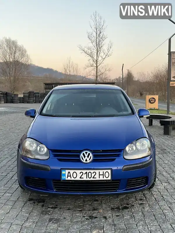 Хетчбек Volkswagen Golf 2004 1.6 л. Ручна / Механіка обл. Закарпатська, location.city.solotvyno - Фото 1/9