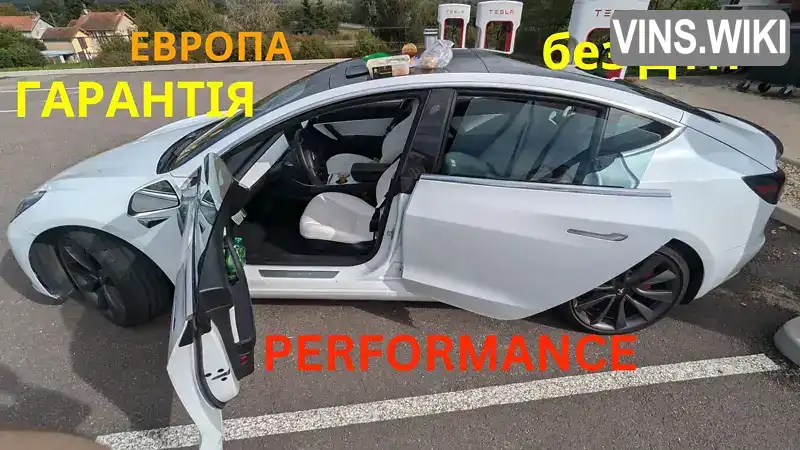 Седан Tesla Model 3 2020 null_content л. обл. Житомирська, Брусилів - Фото 1/21