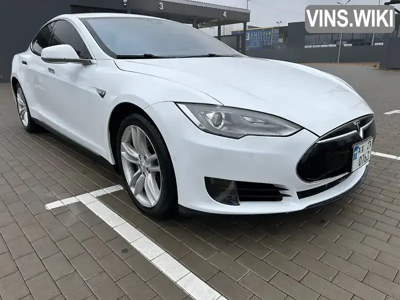 Лифтбек Tesla Model S 2015 null_content л. Автомат обл. Харьковская, Харьков - Фото 1/21