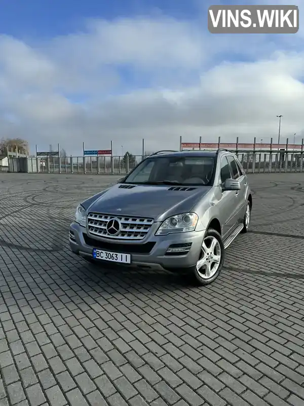 Позашляховик / Кросовер Mercedes-Benz M-Class 2011 3.5 л. Автомат обл. Львівська, Львів - Фото 1/13