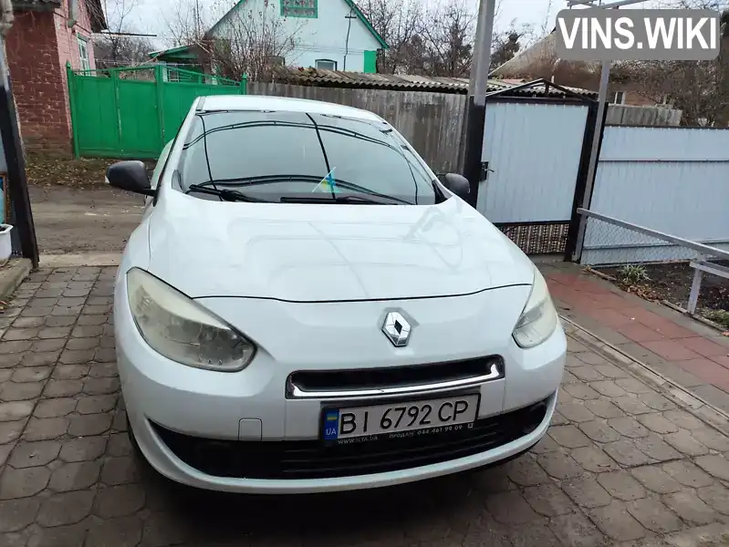 Седан Renault Fluence 2012 1.6 л. обл. Полтавська, Лубни - Фото 1/10