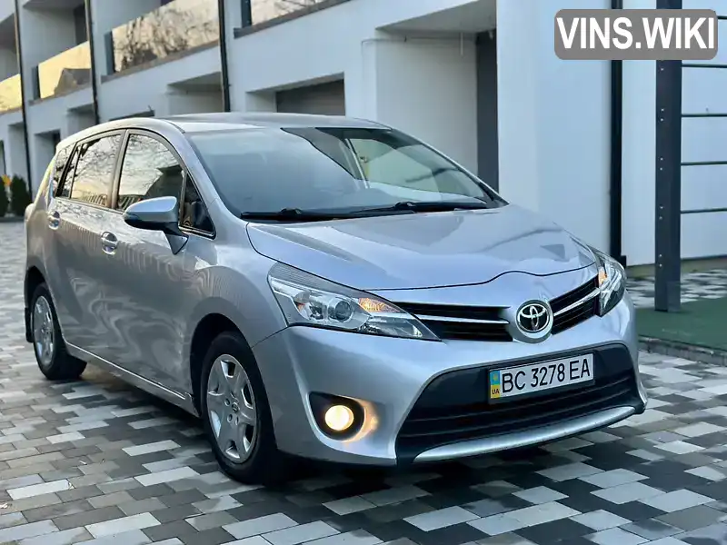 Минивэн Toyota Verso 2013 1.8 л. Автомат обл. Львовская, Львов - Фото 1/21