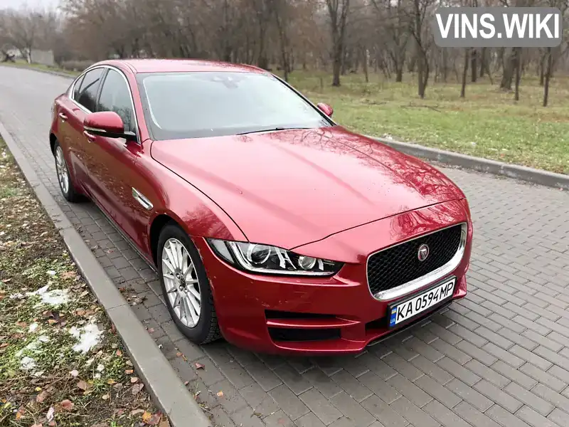 Седан Jaguar XE 2015 2 л. Автомат обл. Киевская, Киев - Фото 1/21