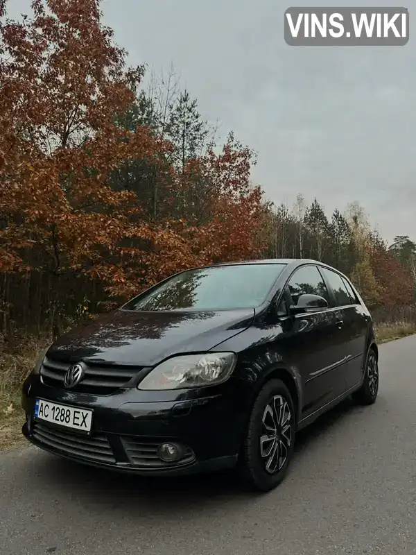 Хетчбек Volkswagen Golf Plus 2006 1.6 л. Ручна / Механіка обл. Волинська, Камінь-Каширський - Фото 1/17