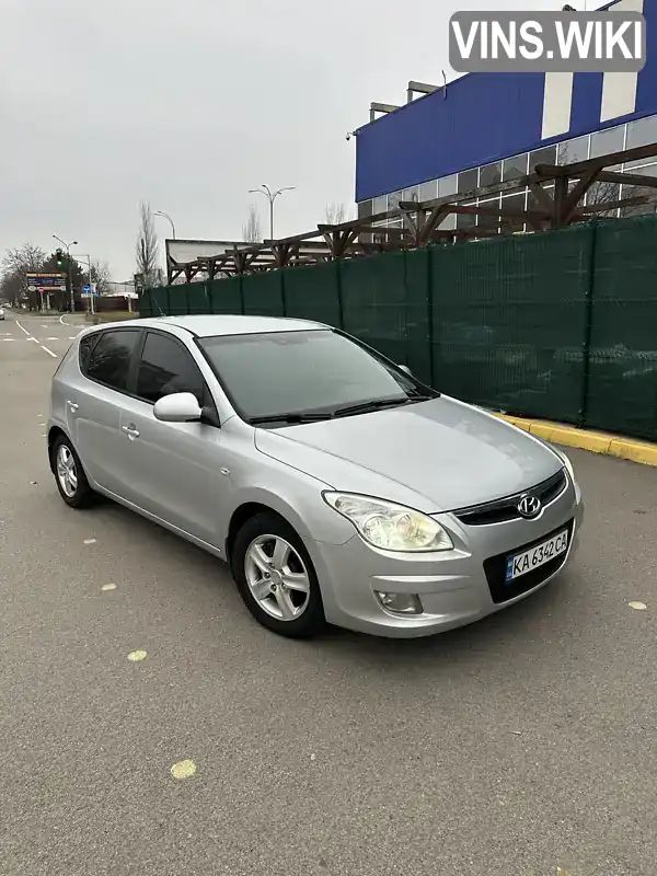 Хетчбек Hyundai i30 2008 1.6 л. Автомат обл. Дніпропетровська, Кам'янське (Дніпродзержинськ) - Фото 1/18