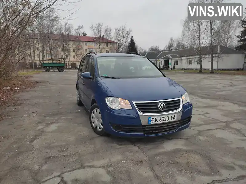 Мінівен Volkswagen Touran 2007 1.6 л. Ручна / Механіка обл. Рівненська, Рівне - Фото 1/21