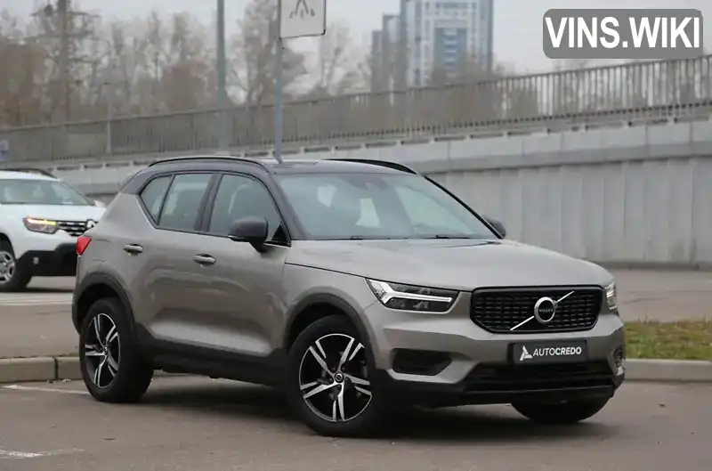 Позашляховик / Кросовер Volvo XC40 2021 1.48 л. Автомат обл. Київська, Київ - Фото 1/21