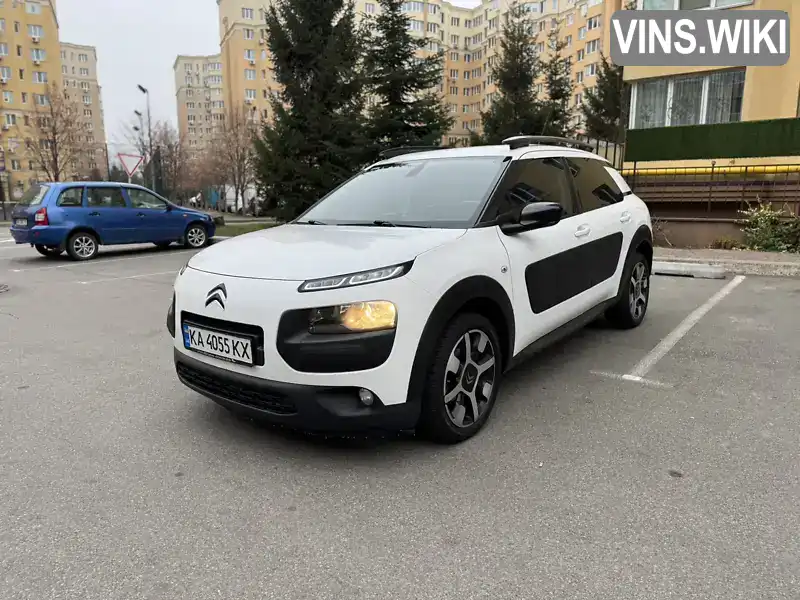 Позашляховик / Кросовер Citroen C4 Cactus 2016 1.2 л. Робот обл. Київська, Київ - Фото 1/21