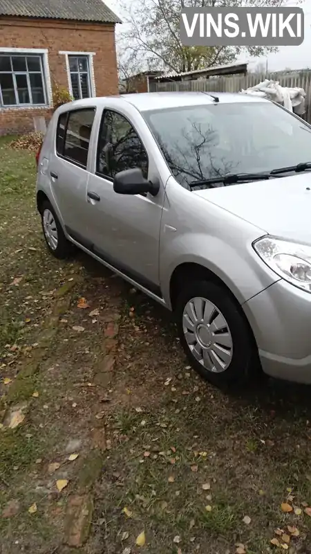 Хэтчбек Dacia Sandero 2009 1.4 л. Ручная / Механика обл. Сумская, Сумы - Фото 1/13