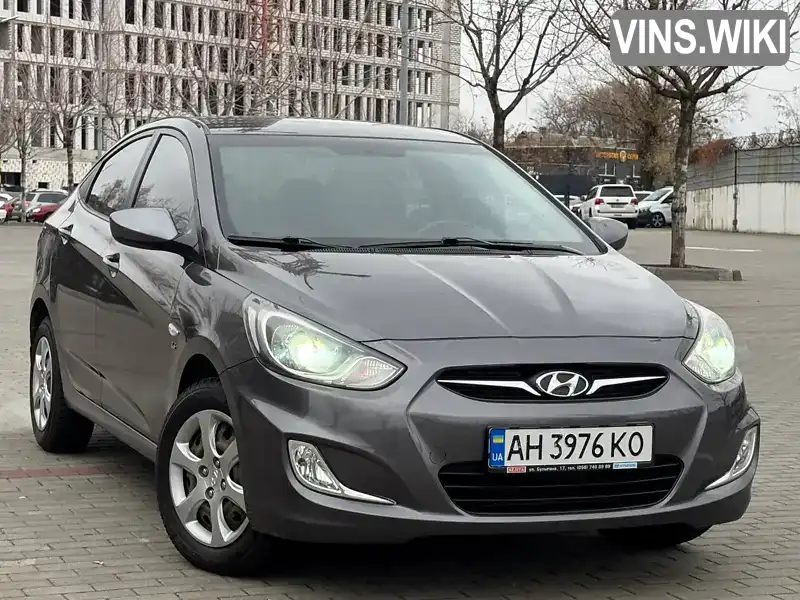 Седан Hyundai Accent 2012 1.59 л. Ручна / Механіка обл. Дніпропетровська, Дніпро (Дніпропетровськ) - Фото 1/21