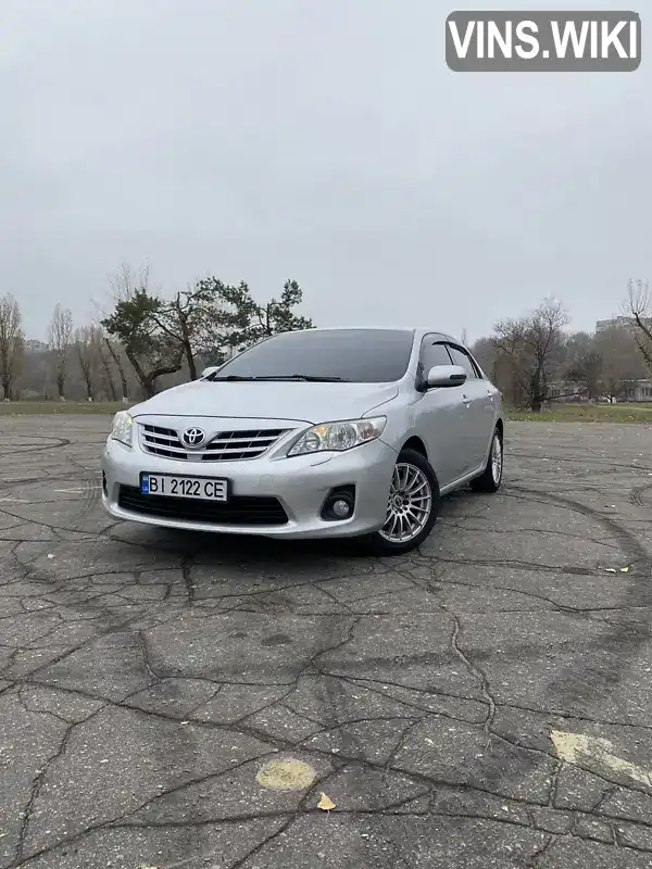 Седан Toyota Corolla 2012 1.6 л. Ручна / Механіка обл. Дніпропетровська, Кам'янське (Дніпродзержинськ) - Фото 1/16