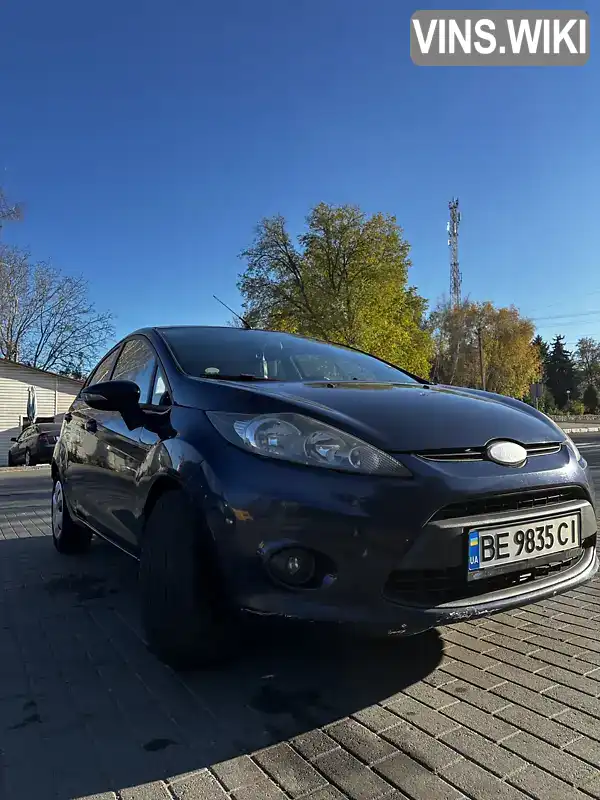 Хэтчбек Ford Fiesta 2010 1.4 л. Ручная / Механика обл. Николаевская, Врадиевка - Фото 1/9