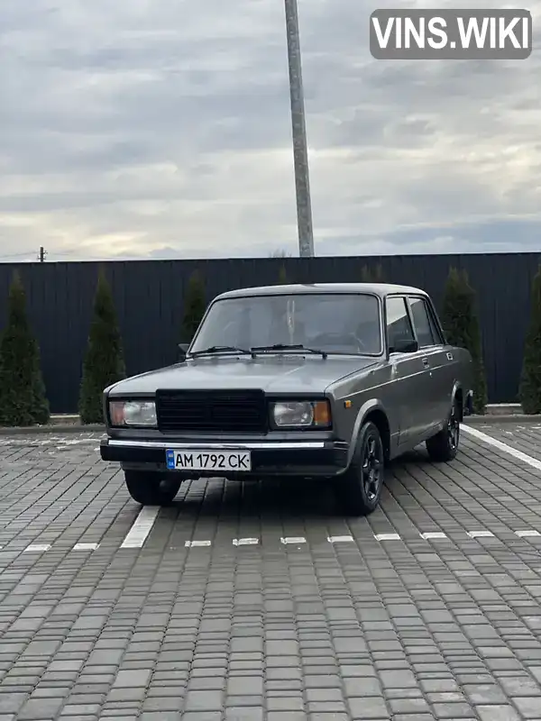 Седан ВАЗ / Lada 2107 2006 1.6 л. Ручная / Механика обл. Житомирская, Звягель - Фото 1/21