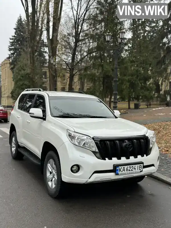 Позашляховик / Кросовер Toyota Land Cruiser Prado 2013 3 л. Автомат обл. Київська, Київ - Фото 1/21